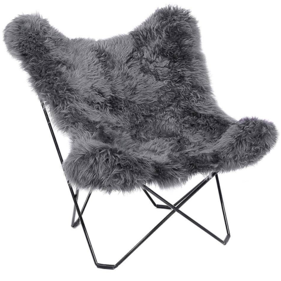 Butterflystuhl mit Lammfell (Naturhaarlänge, anthrazit)